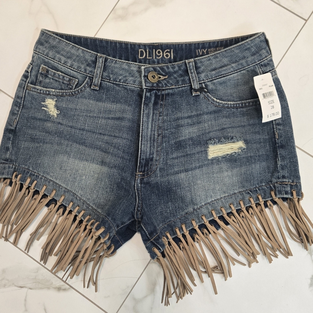 DL1961 Ivy High Rise Waist Denim Shorts Leather Fringe Size 28